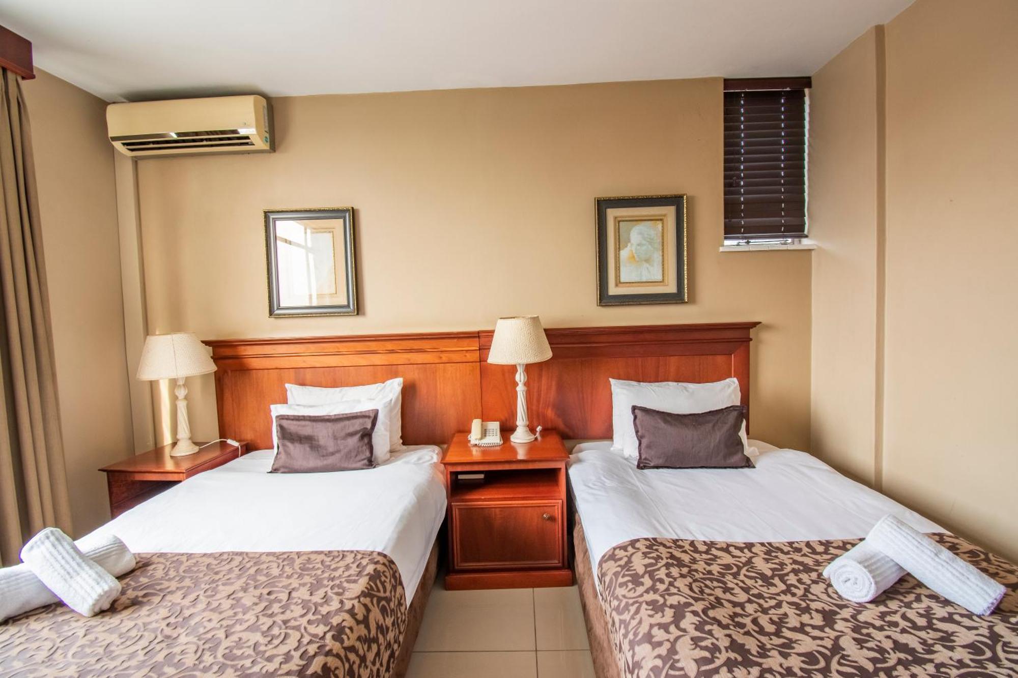 Emakhosini Hotel On East Durban Exterior photo