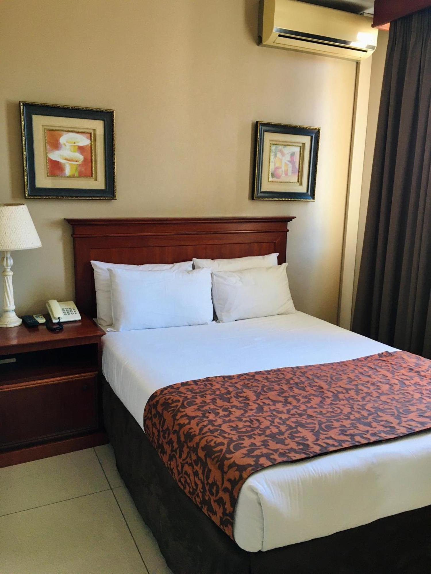 Emakhosini Hotel On East Durban Exterior photo